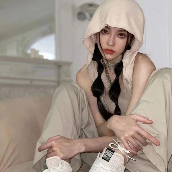 阿鹦爱说笑