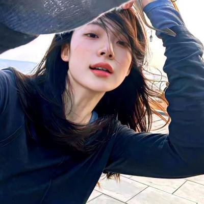 灵欲相通姊妹花